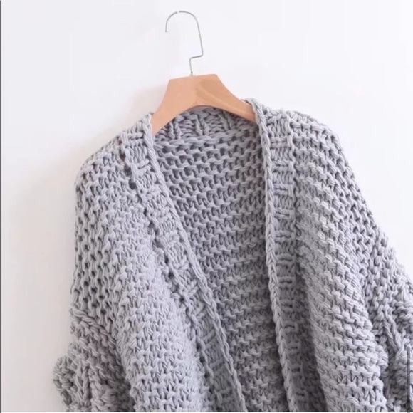 LAST ONE!!White Thick Knitted Long Sleeve Cardigan - Picture 11 of 16